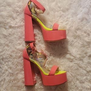 Cathy Din Oralie Neon Pink platforms